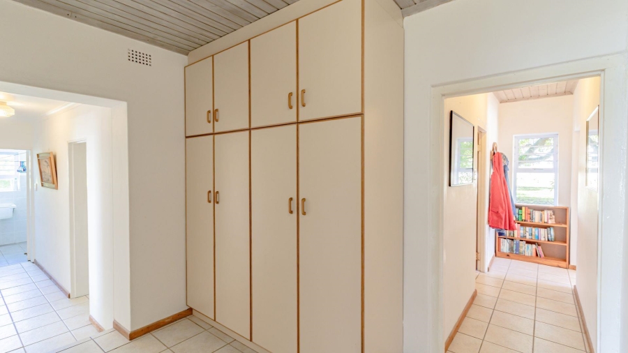 3 Bedroom Property for Sale in Franskraal Western Cape